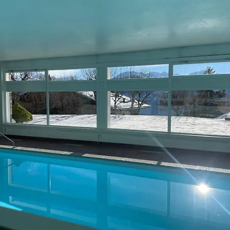 The Fit' House
